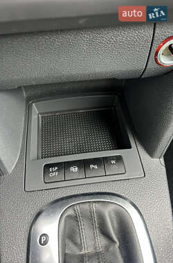 Минивэн Volkswagen Touran 2010 в 