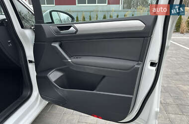 Микровэн Volkswagen Touran 2019 в 
