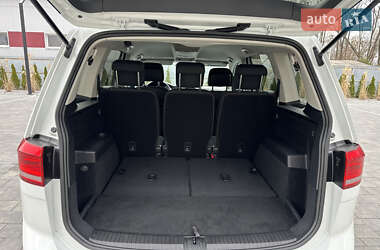Микровэн Volkswagen Touran 2019 в 