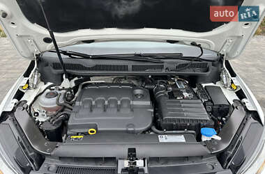 Микровэн Volkswagen Touran 2019 в 