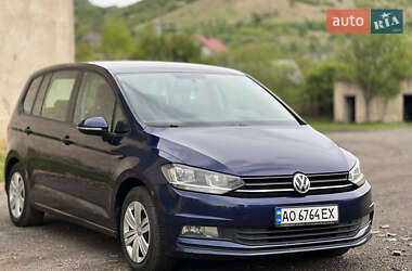 Микровэн Volkswagen Touran 2015 в Межгорье