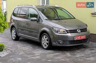 Минивэн Volkswagen Touran 2013 в Дубно