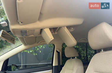 Мінівен Volkswagen Touran 2011 в 