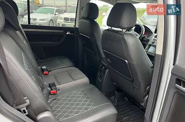 Минивэн Volkswagen Touran 2009 в 