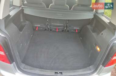 Минивэн Volkswagen Touran 2005 в 