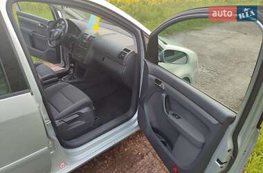 Минивэн Volkswagen Touran 2005 в 