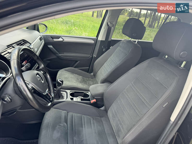 Микровэн Volkswagen Touran 2020 в Броварах