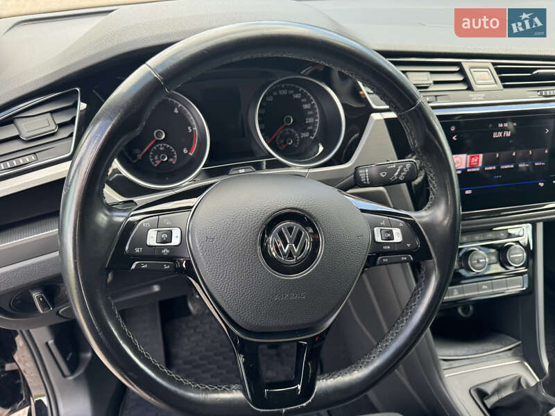 Микровэн Volkswagen Touran 2020 в Броварах