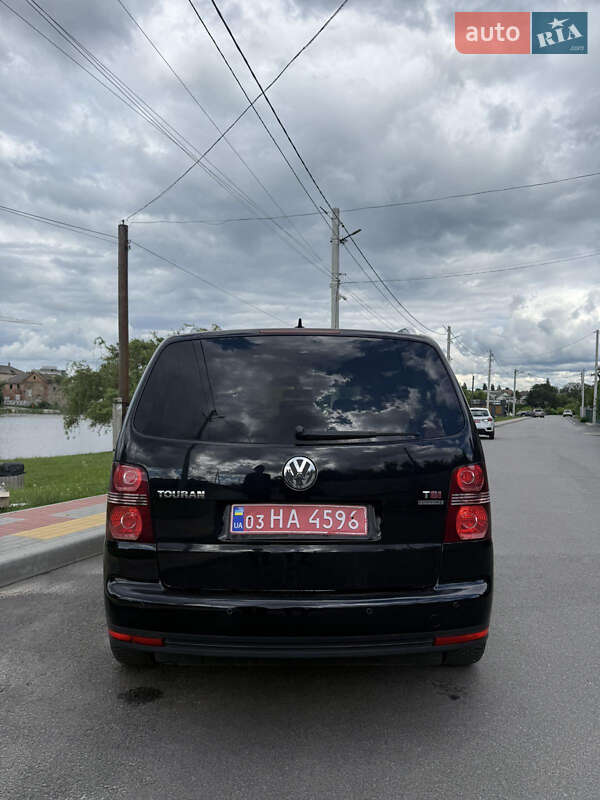 Мінівен Volkswagen Touran 2009 в Білій Церкві