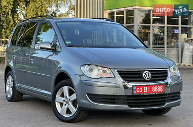 Минивэн Volkswagen Touran 2008 в 