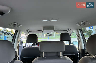 Минивэн Volkswagen Touran 2008 в 