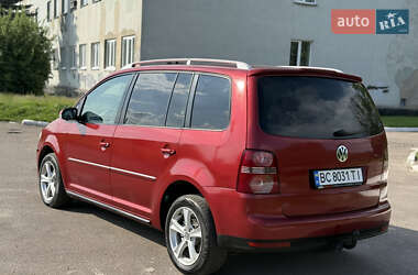Минивэн Volkswagen Touran 2007 в 