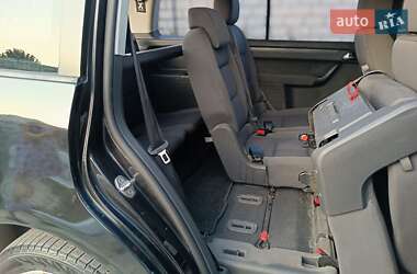 Мінівен Volkswagen Touran 2006 в 