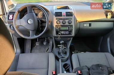 Минивэн Volkswagen Touran 2009 в 