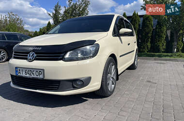 Минивэн Volkswagen Touran 2011 в 