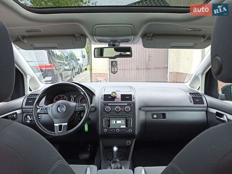 Мінівен Volkswagen Touran 2013 в Самборі