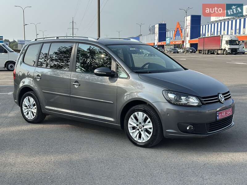 Мінівен Volkswagen Touran 2014 в Луцьку