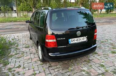 Мінівен Volkswagen Touran 2005 в 