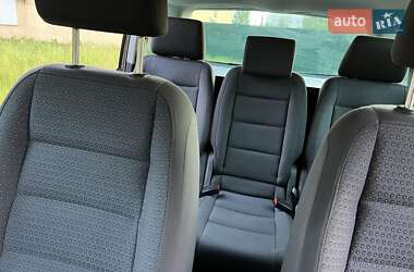 Мінівен Volkswagen Touran 2005 в 