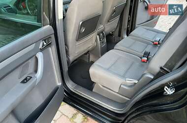 Мінівен Volkswagen Touran 2005 в 
