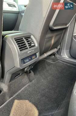Микровэн Volkswagen Touran 2019 в 