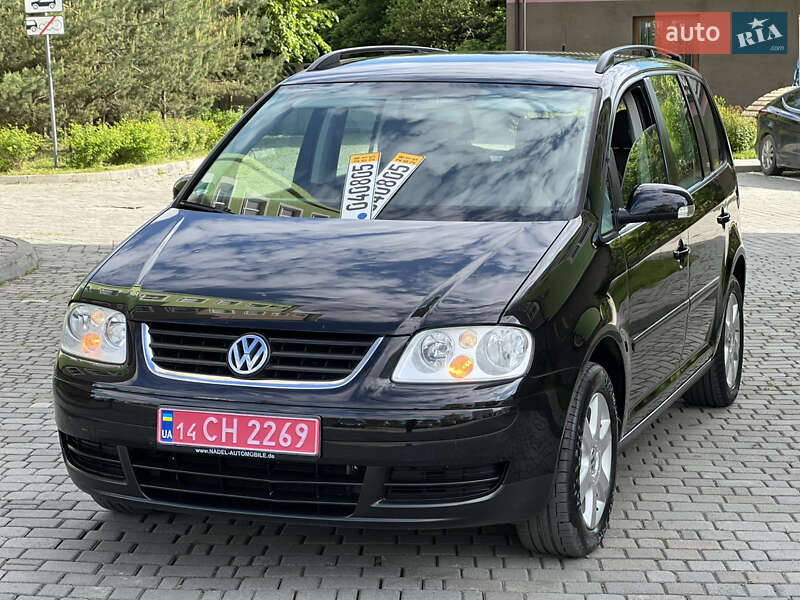 Мінівен Volkswagen Touran 2006 в Івано-Франківську
