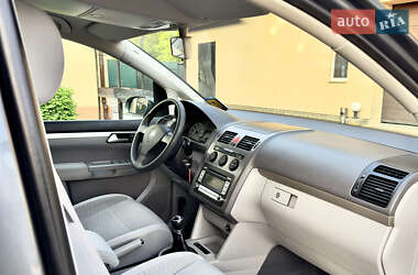 Мінівен Volkswagen Touran 2008 в 