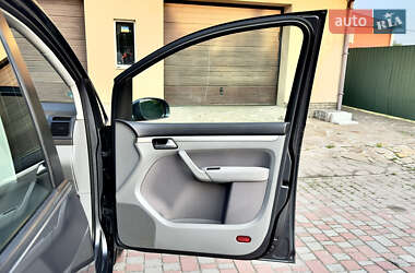 Мінівен Volkswagen Touran 2008 в 