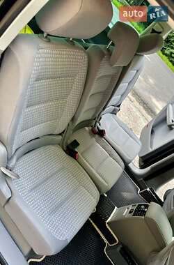 Минивэн Volkswagen Touran 2004 в 