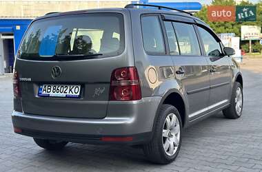 Мінівен Volkswagen Touran 2008 в 