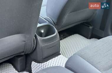 Мінівен Volkswagen Touran 2008 в 