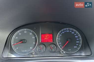 Мінівен Volkswagen Touran 2008 в 