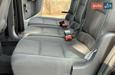Минивэн Volkswagen Touran 2005 в 