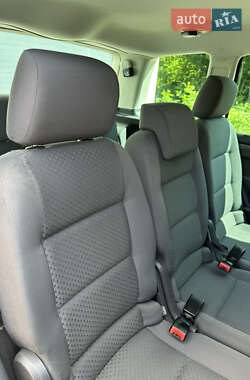 Минивэн Volkswagen Touran 2006 в 
