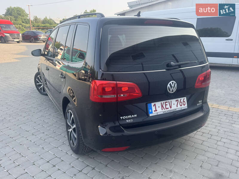 Минивэн Volkswagen Touran 2014 в Коломые