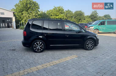 Минивэн Volkswagen Touran 2014 в 