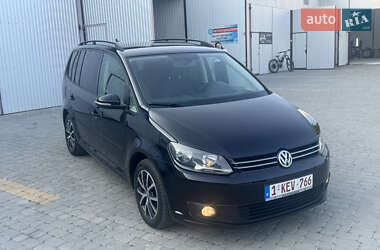 Минивэн Volkswagen Touran 2014 в 