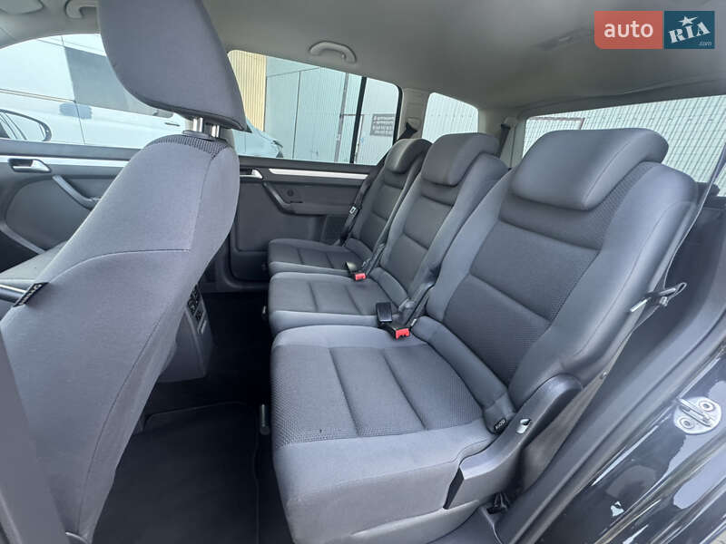 Минивэн Volkswagen Touran 2014 в Коломые