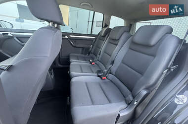 Минивэн Volkswagen Touran 2014 в 