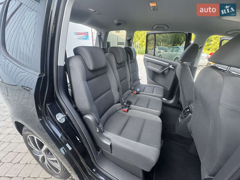 Минивэн Volkswagen Touran 2014 в Коломые