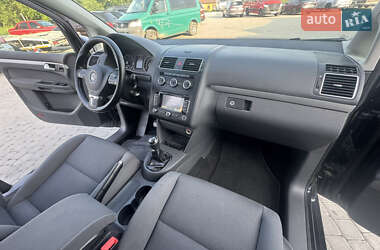 Минивэн Volkswagen Touran 2014 в 