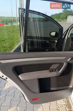 Минивэн Volkswagen Touran 2010 в 