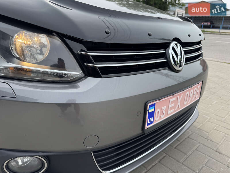 Минивэн Volkswagen Touran 2011 в Белой Церкви