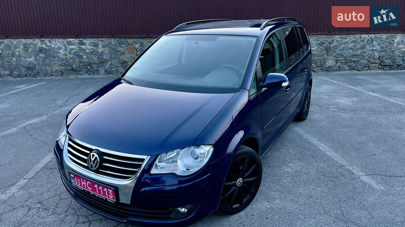 Минивэн Volkswagen Touran 2008 в Шепетовке