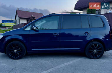 Минивэн Volkswagen Touran 2008 в 