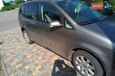 Мінівен Volkswagen Touran 2007 в Калинівці