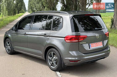 Микровэн Volkswagen Touran 2016 в 