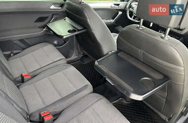Микровэн Volkswagen Touran 2016 в 