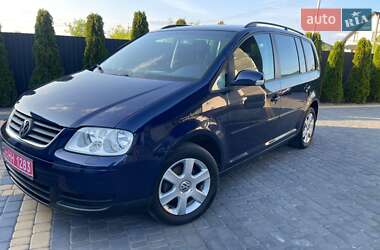 Мінівен Volkswagen Touran 2006 в Любомлі