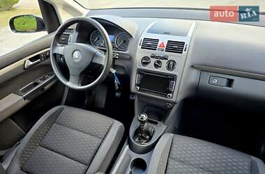 Минивэн Volkswagen Touran 2009 в 